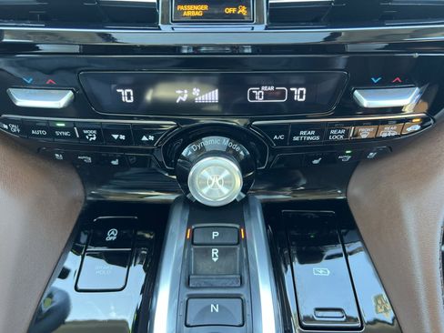 Used 2023 Acura MDX SH-AWD w/ Advance Package image 21