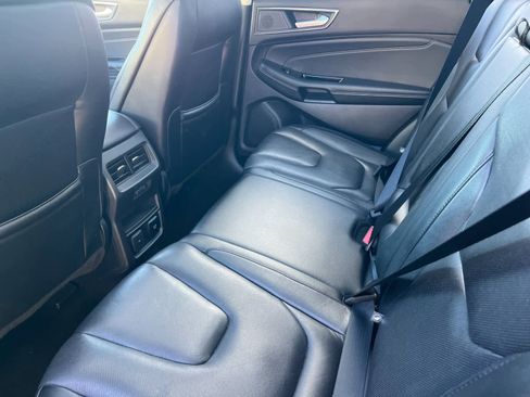 Used 2019 Ford Edge Titanium w/ Equipment Group 301A image 4