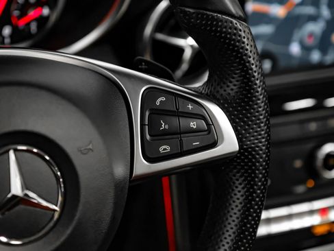 Used 2017 Mercedes-Benz SLC 300 image 10