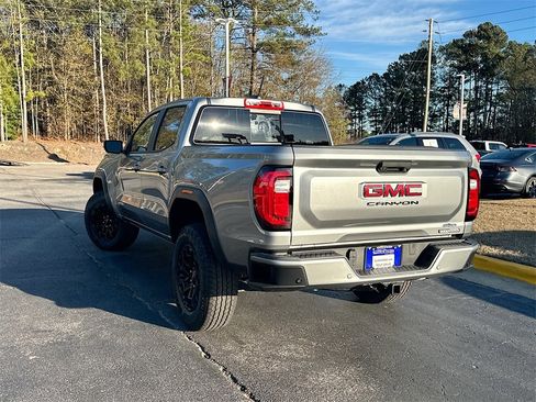 New 2026 GMC Canyon Elevation w/ Convenience Package image 6
