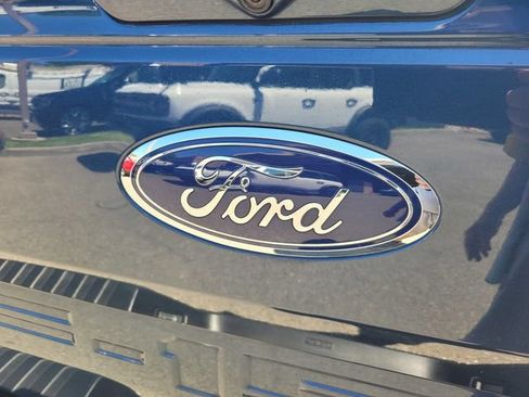 Certified 2018 Ford F150 Lariat RWD image 7