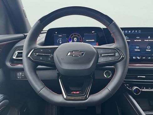 New 2026 Chevrolet Traverse RS FWD image 18