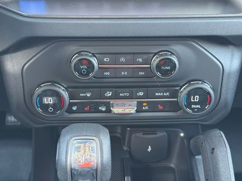 New 2026 Ford Bronco Badlands AWD/4WD image 24