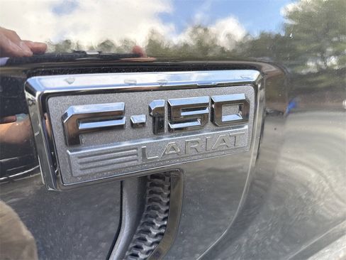 Used 2023 Ford F150 Lariat w/ Equipment Group 502A High image 18