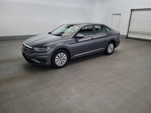 Used 2019 Volkswagen Jetta S w/ Driver Assistance Package FWD image 2