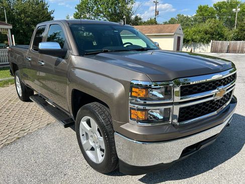 Used 2015 Chevrolet Silverado 1500 LS w/ Trailering Package AWD/4WD image 3