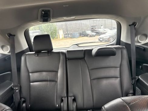 Used 2017 Honda Pilot Elite image 12