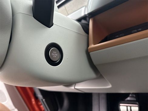 New 2025 Volkswagen ID. Buzz 1st Edition image 30