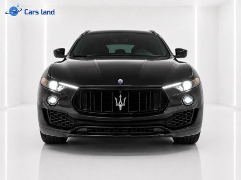 Used 2019 Maserati Levante S AWD/4WD image 8