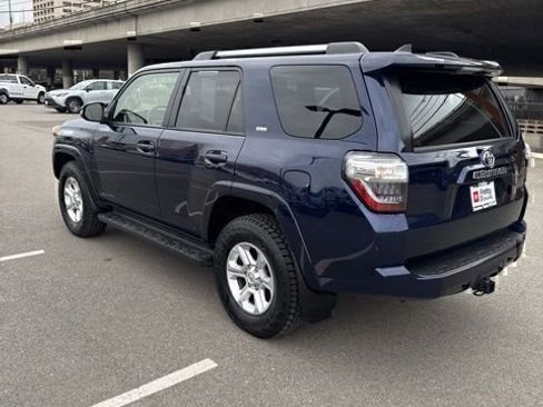 Certified 2024 Toyota 4Runner SR5 Premium w/ Moonroof Package AWD/4WD image 7