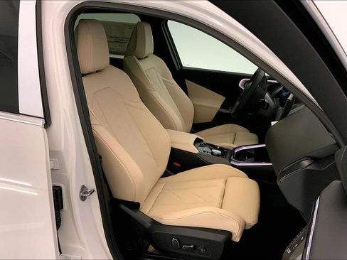 New 2026 BMW X3 xDrive30i w/ Convenience Package AWD/4WD image 7