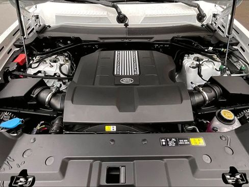 New 2026 Land Rover Defender 110 V8 image 12