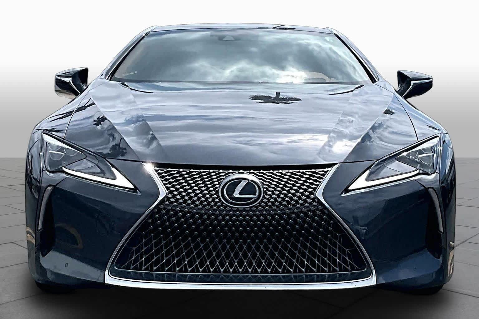 Used 2023 Lexus LC 500 Coupe w/ Touring Package RWD image 4