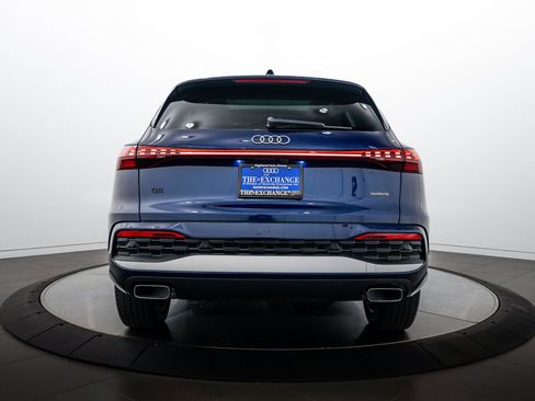 Used 2025 Audi Q5 Premium Plus w/ Premium Plus AWD/4WD image 22