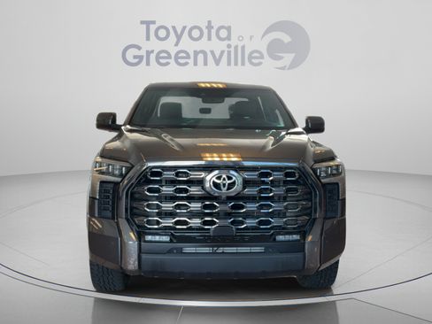 Used 2024 Toyota Tundra Platinum AWD/4WD image 7