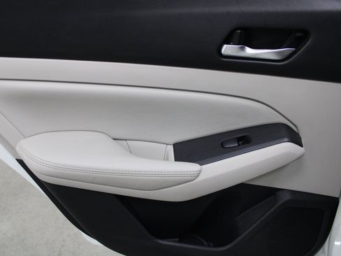 Used 2020 Nissan Altima 2.5 S image 18