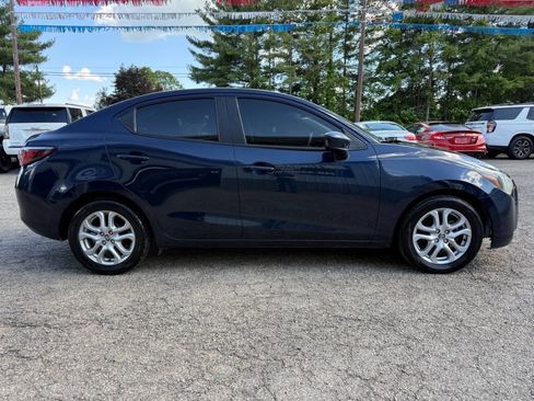 Used 2016 Scion iA FWD image 4