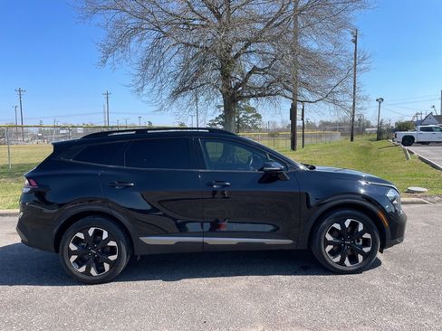 Used 2023 Kia Sportage X-Line w/ X-Line Premium Package image 8