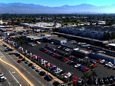 Used 2024 Ford Bronco Wildtrak image 7