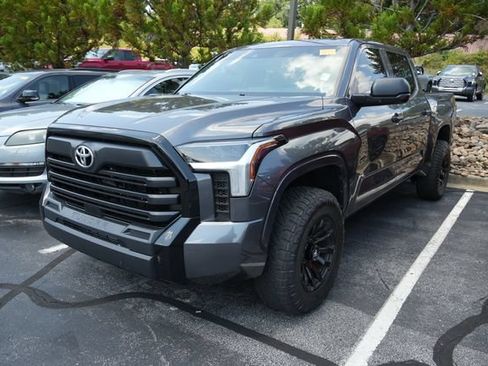 Used 2025 Toyota Tundra SR w/ SR Tow Package AWD/4WD image 7