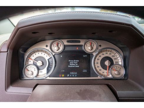 Used 2014 RAM 1500 Laramie Longhorn w/ Convenience Group image 17