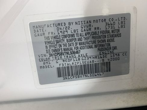 Used 2022 Nissan Kicks S image 12