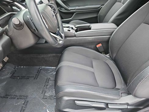 Used 2019 Honda Civic Sport image 15