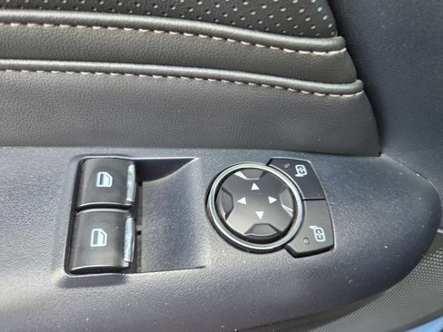 Used 2024 Ford Mustang GT Premium RWD image 25