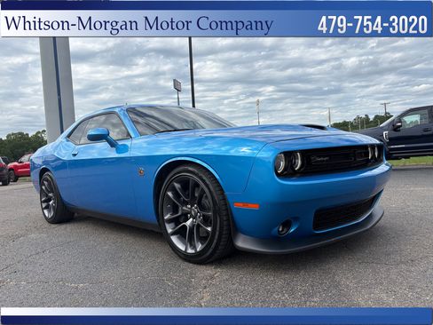 Used 2023 Dodge Challenger R/T Scat Pack w/ Plus Package RWD image 4