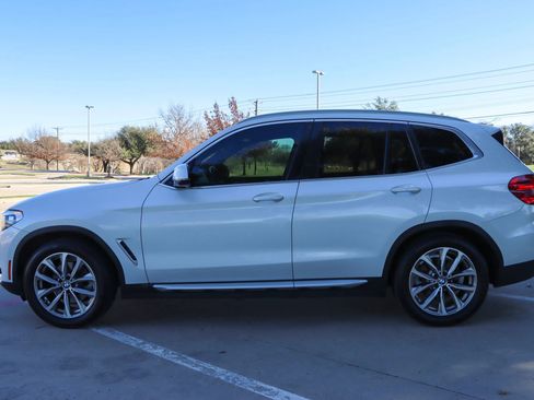 Used 2019 BMW X3 sDrive30i w/ Driving Assistance Package image 9