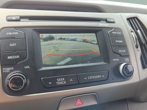 Used 2015 Kia Sportage LX AWD/4WD image 18