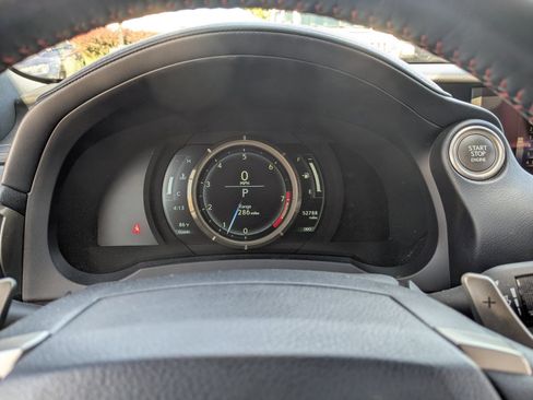 Used 2019 Lexus IS 300 F Sport w/ F Sport Package AWD/4WD image 11