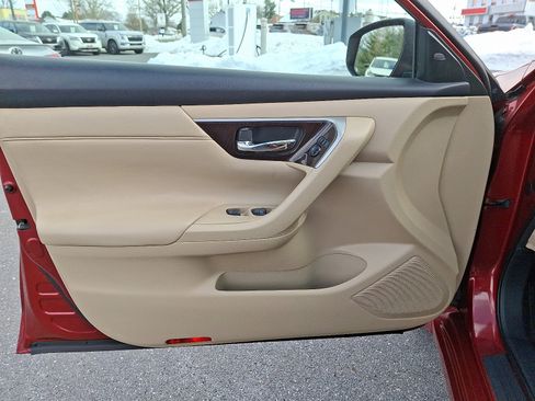 Used 2015 Nissan Altima 3.5 SL image 14