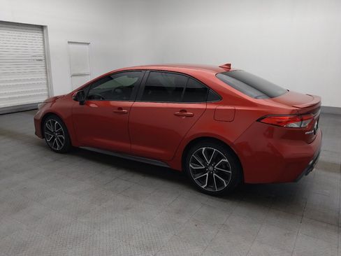 Used 2020 Toyota Corolla SE FWD image 3