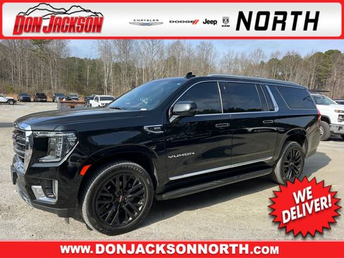 Used 2022 GMC Yukon XL SLT image 1