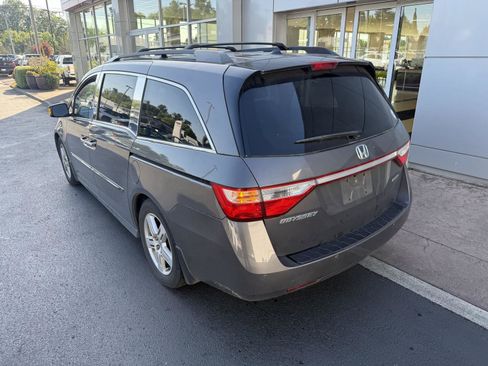 Used 2012 Honda Odyssey Touring Elite image 3