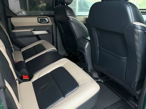 Used 2023 Ford Bronco Wildtrak AWD/4WD image 39