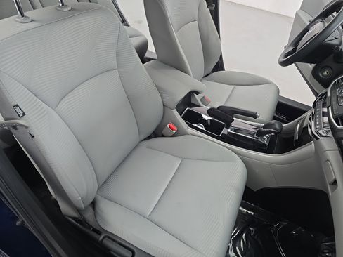 Used 2016 Honda Accord LX image 10