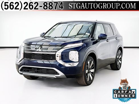 Used 2025 Mitsubishi Outlander SE AWD/4WD image 1