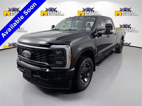 Used 2023 Ford F250 Lariat w/ Sport Appearance Package image 1