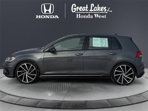 Used 2018 Volkswagen Golf R 4-Door image 2