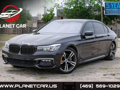 Used 2018 BMW 740i image 1