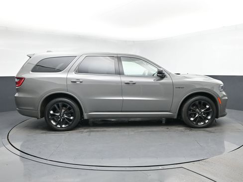 Used 2022 Dodge Durango R/T w/ Blacktop Package AWD/4WD image 3