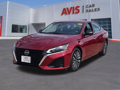 Used 2024 Nissan Altima 2.5 SV