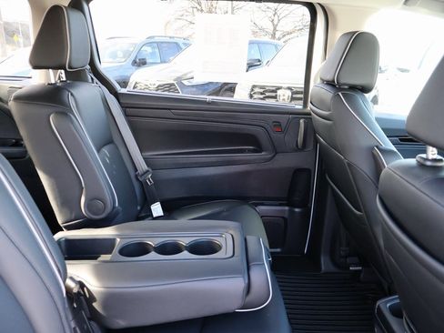 Certified 2026 Honda Odyssey Elite image 17
