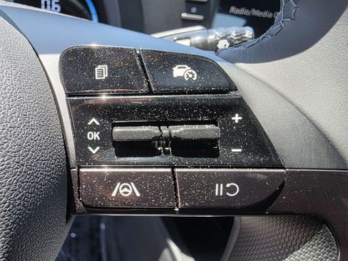 New 2025 Hyundai Elantra Sport image 31