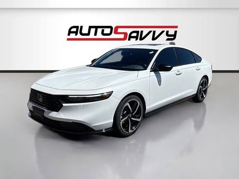 Used 2024 Honda Accord Sport image 3