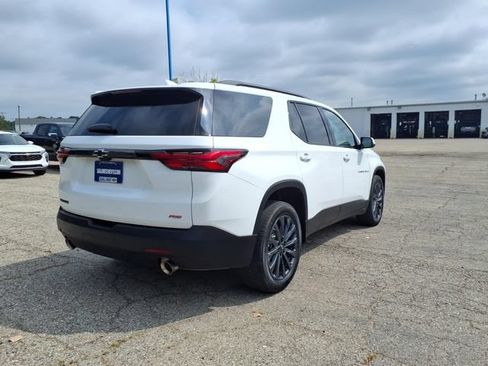 Used 2023 Chevrolet Traverse RS w/ LPO, Floor Liner Package FWD image 7