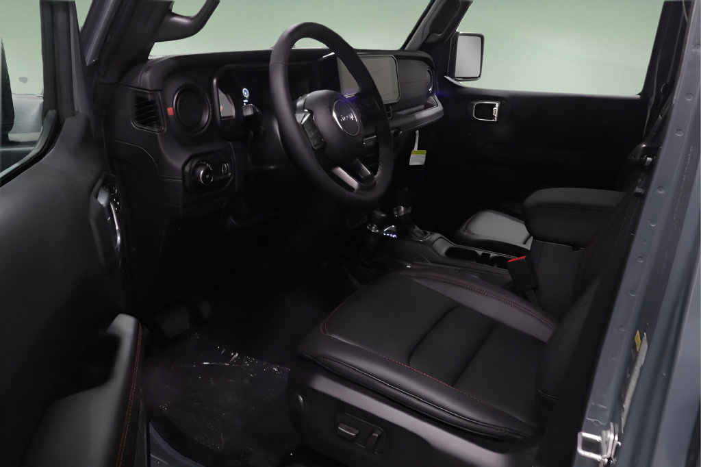 New 2026 Jeep Wrangler Unlimited Rubicon AWD/4WD image 8