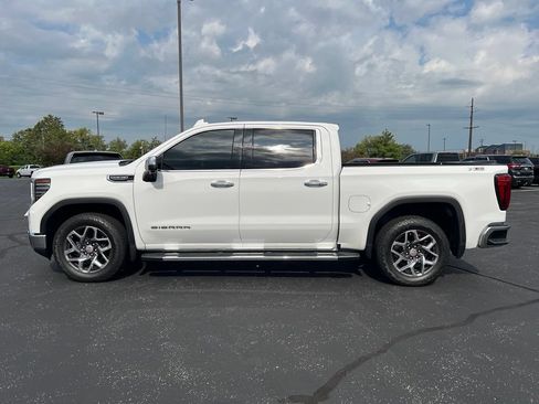 Used 2024 GMC Sierra 1500 SLT w/ SLT Premium Plus Package AWD/4WD image 3